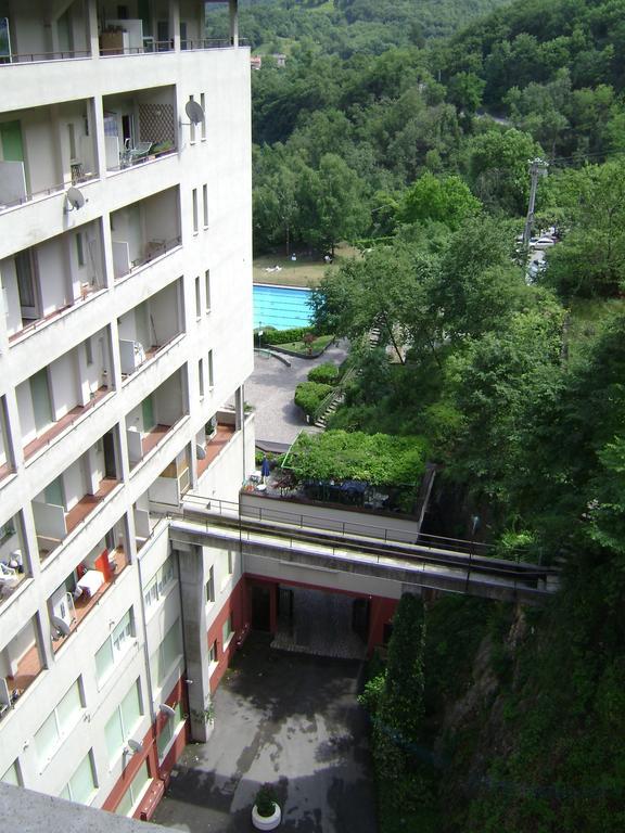 Casa Valbrona Bilik gambar