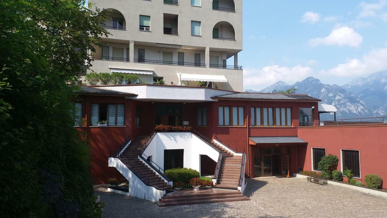 Casa Valbrona Luaran gambar